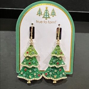 True to Form | Christmas Tree 🎄 Earrings